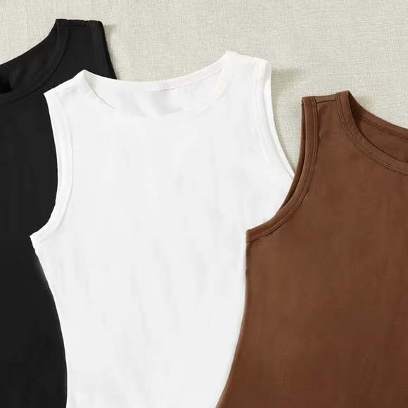 Solid Sleeveless Bodysuit, Sexy Crew Neck Slim Summer Bodysuit, Women's Clothing - Picture 4 of 5